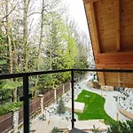 Mountain Apartments Karolinka